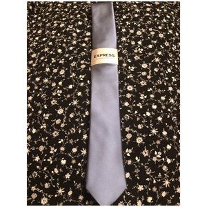 Express Skinny Silk Tie in Periwinkle Blue